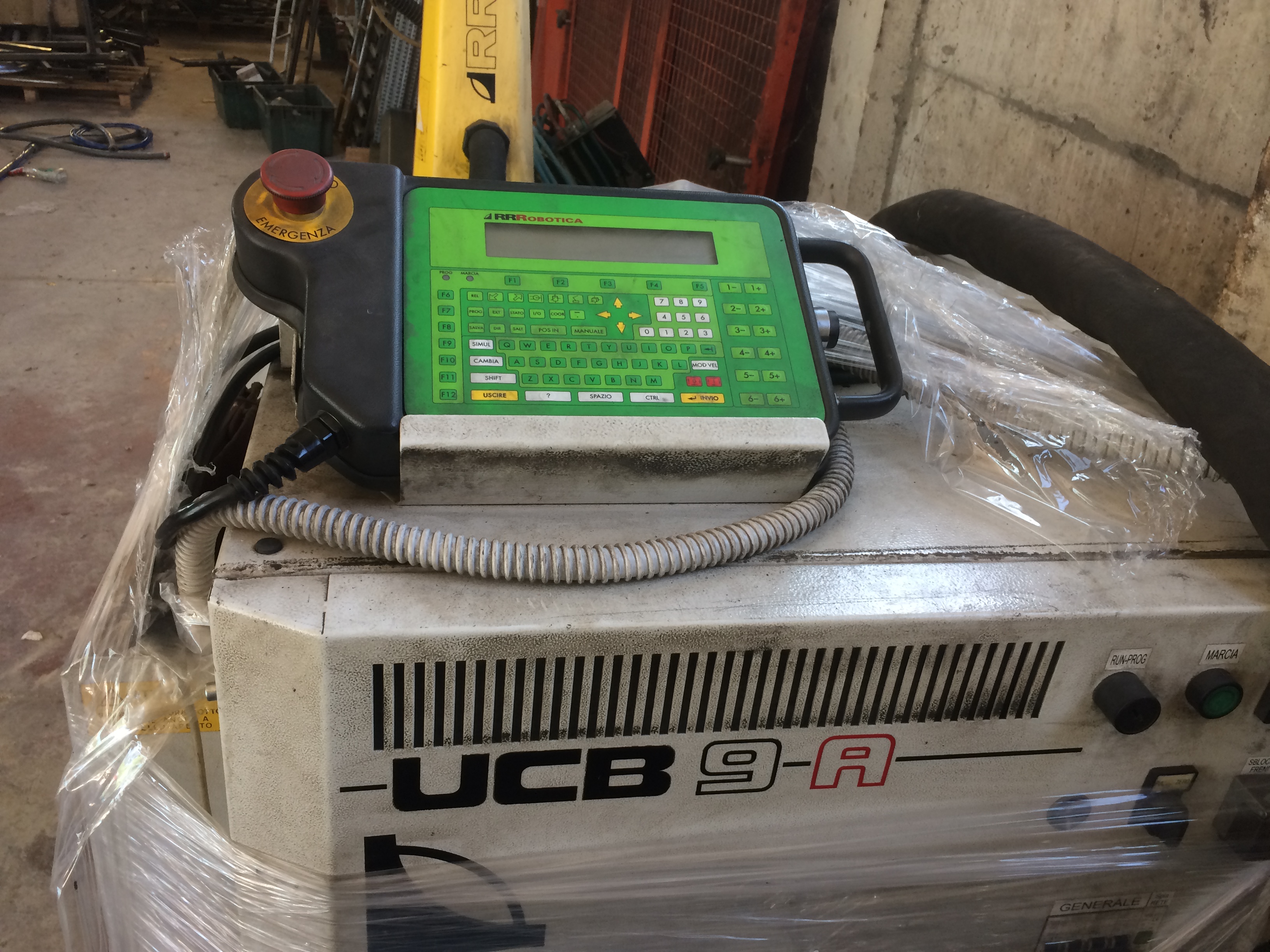 RRR ROBOTICA atom 10  2001